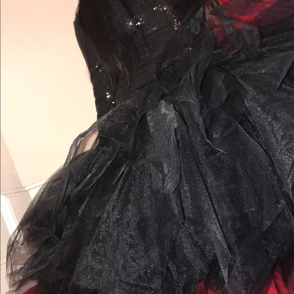 Sequins & Toulle Evening Gown -Black - Picture 3 of 7